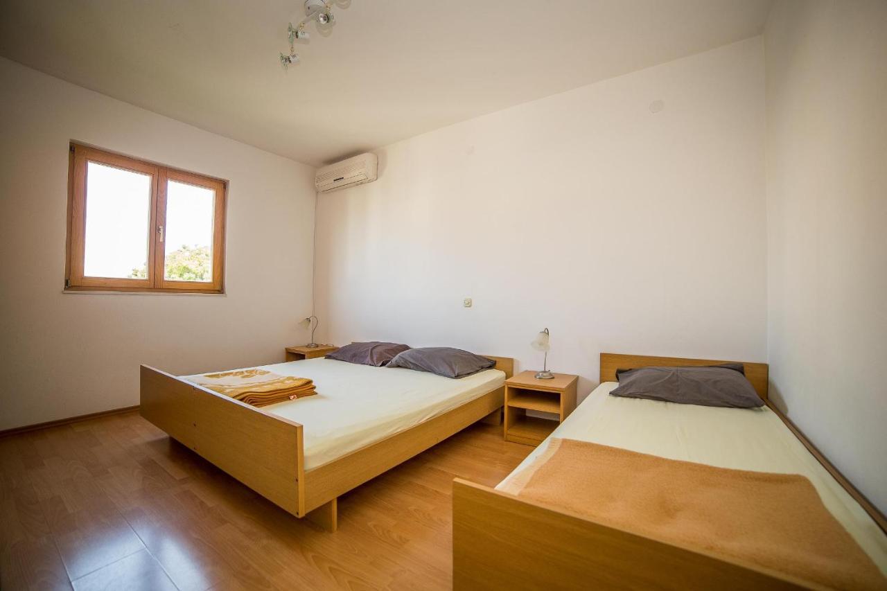 Apartments Grulovic Srima Luaran gambar
